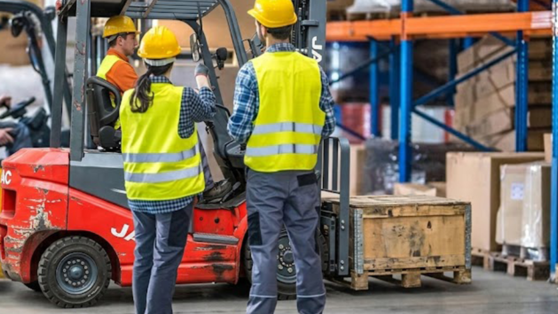 Retrofit of a LED spotlight on a forklift